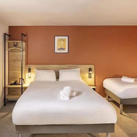 Sure By Western Nimes Est 말게레츠