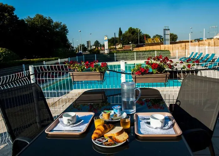 Sure By Western Nimes Est Hotel Marguerittes