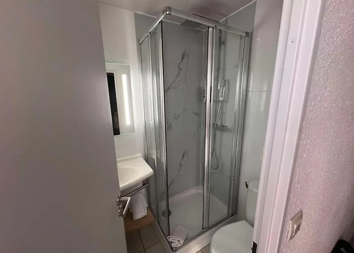 Sure By Western Nimes Est