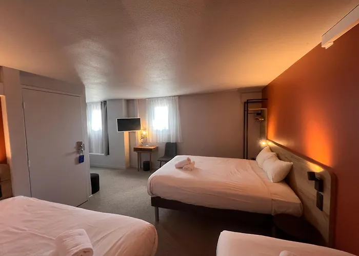 Sure By Western Nimes Est Hotel 3*