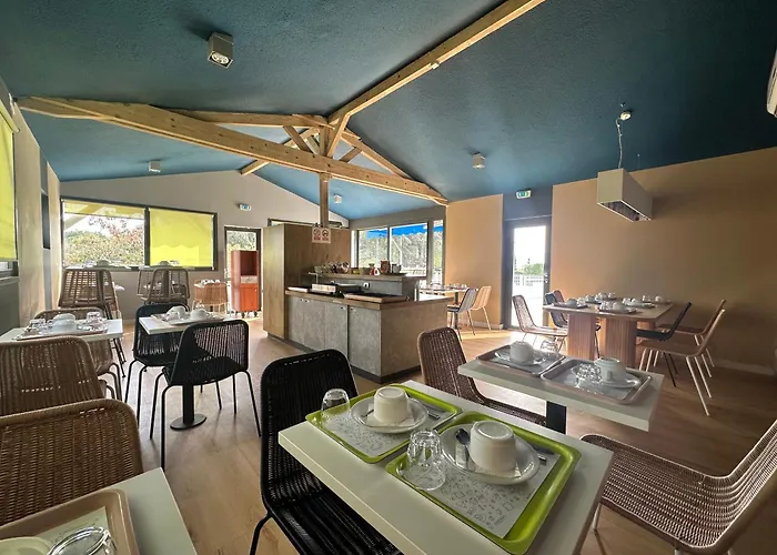 Sure By Western Nimes Est Hotel Marguerittes