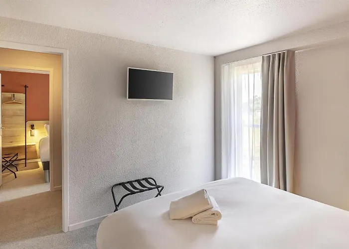 Sure By Western Nimes Est Hotel Marguerittes